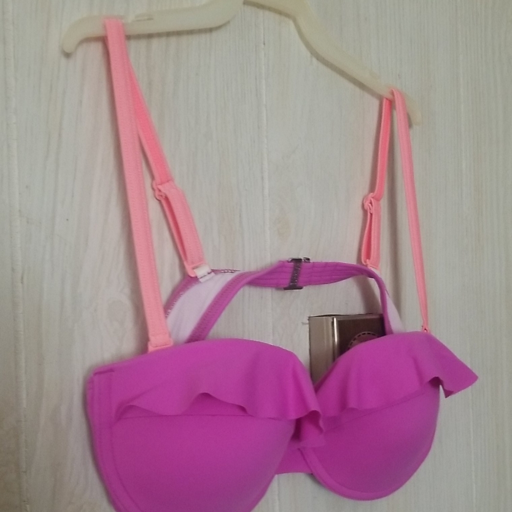 Topanga Size 14 (junior?). Purple Swim Bikini Top Swim Bra